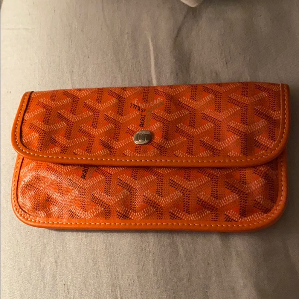 Goyard Pouch Wallet - Authentic